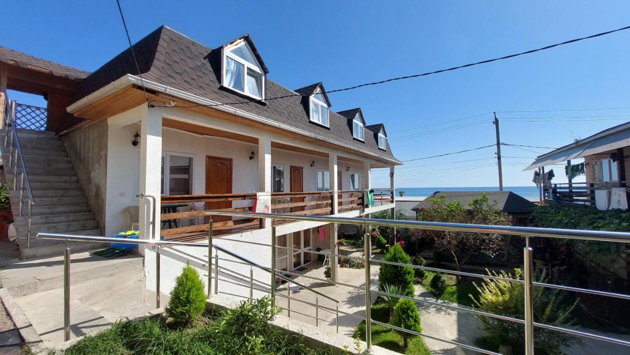 Sea Breeze Guest House Lidzava Extérieur photo